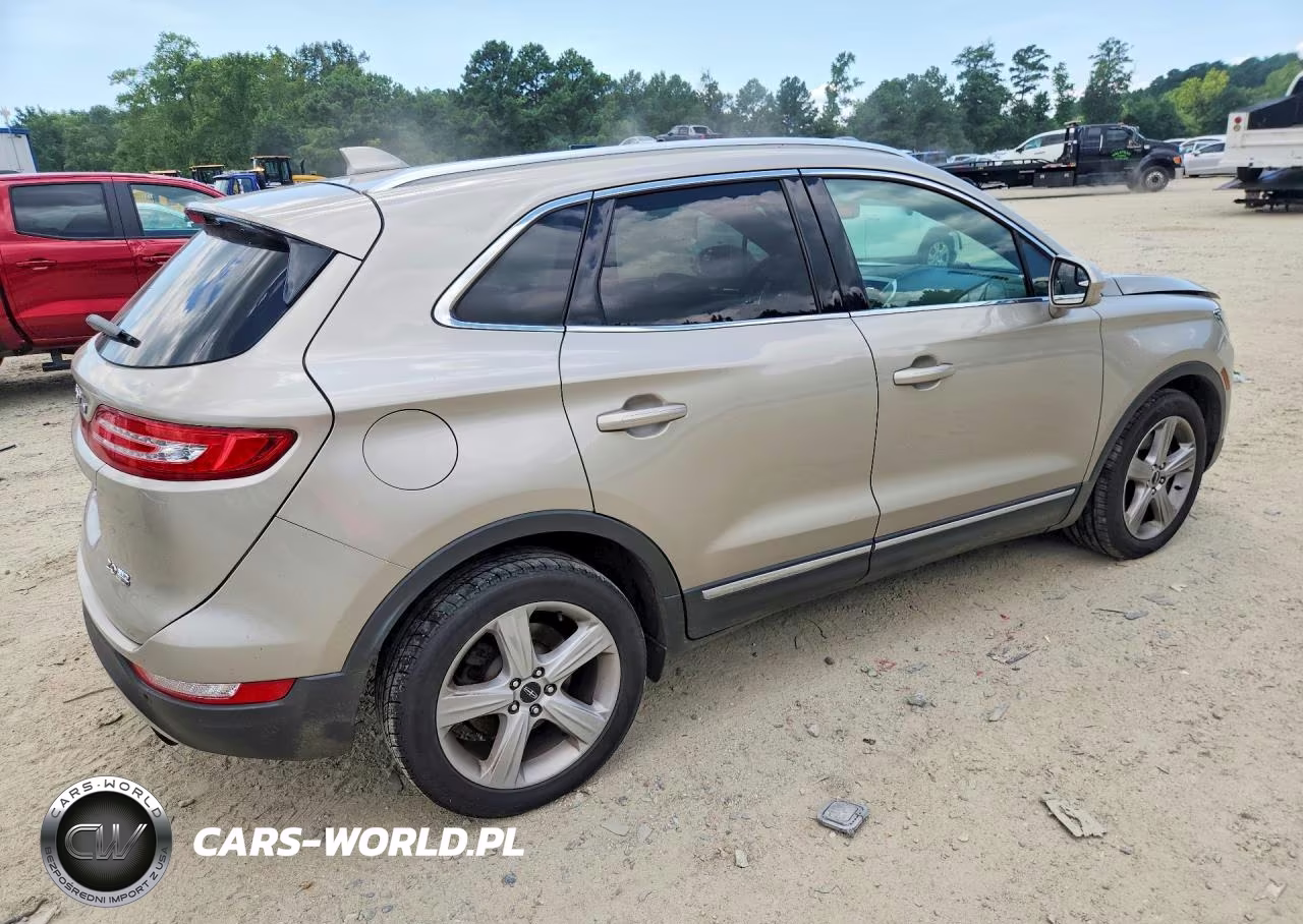 2015 Lincoln Mkc VIN:5LMCJ2A9XFUJ04377 - 3