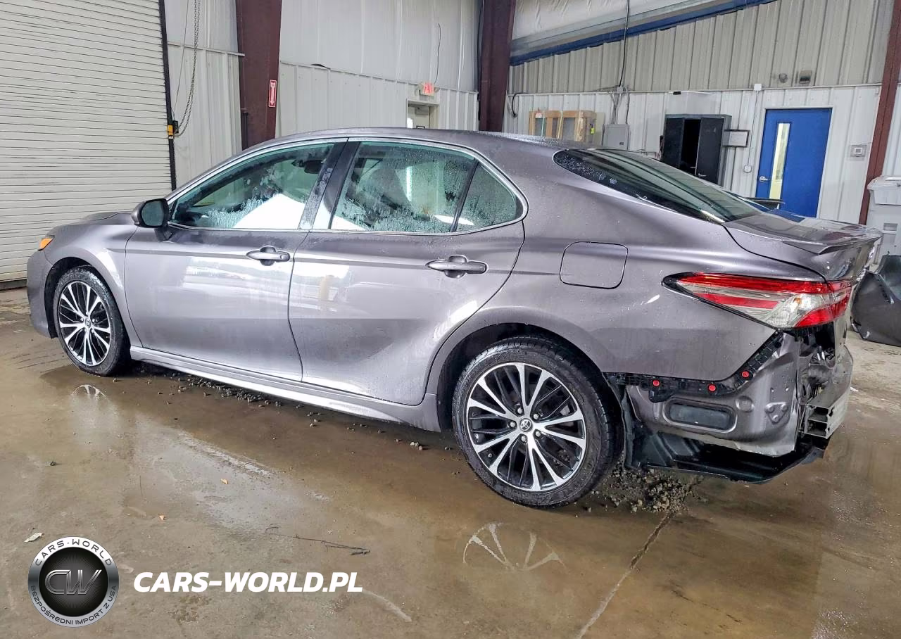 2018 Toyota Camry Se VIN:4T1B11HKXJU626713 - 2