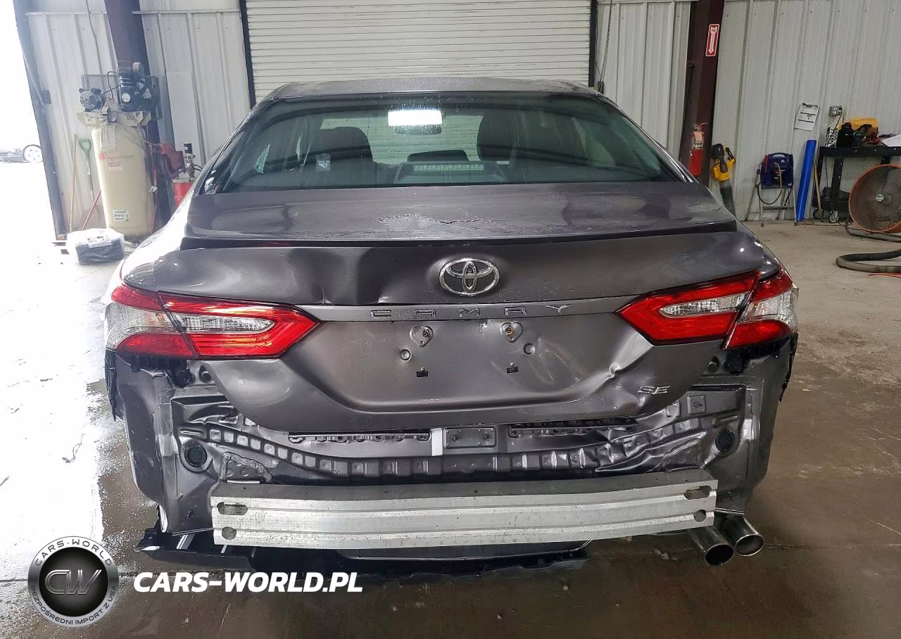 2018 Toyota Camry Se VIN:4T1B11HKXJU626713 - 6