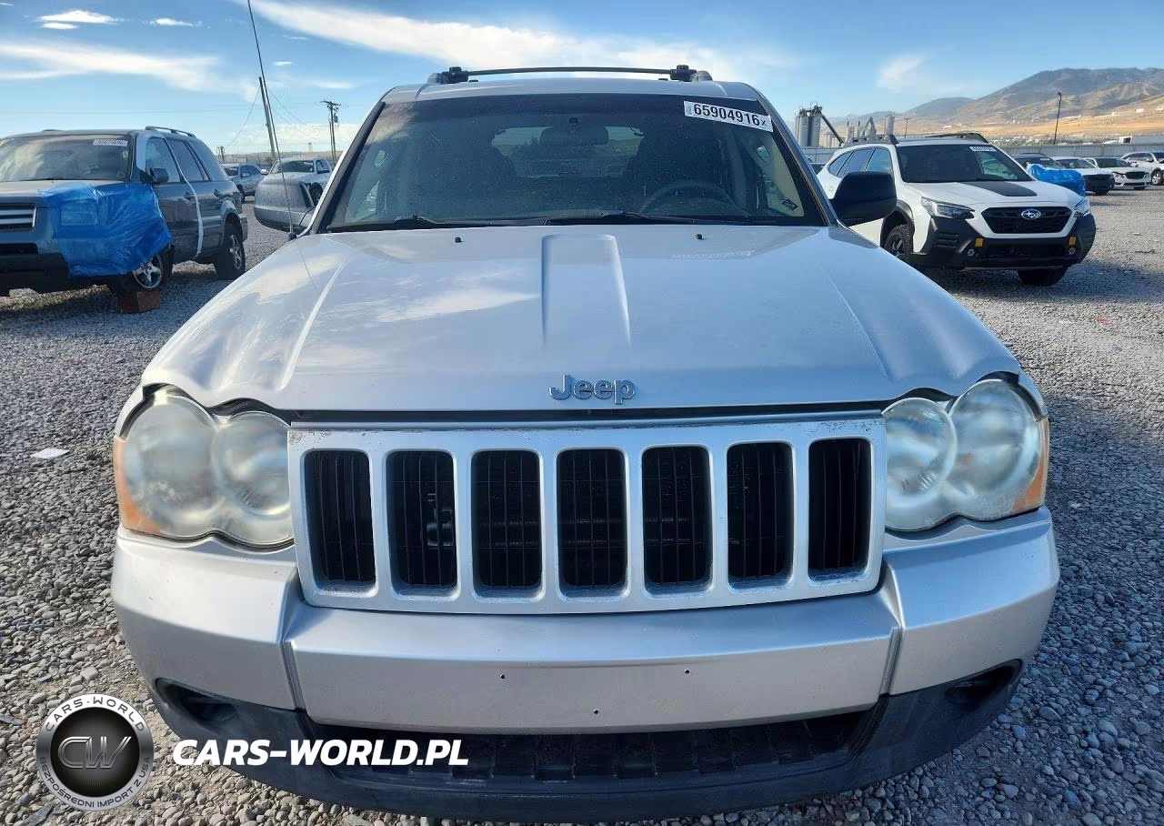 2009 Jeep Grand Cherokee Laredo VIN:1J8GR48K89C549550 - 5