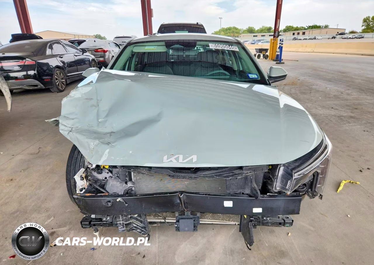 2025 Kia K4 Lxs VIN:3KPFT4DE2SE181756 - 5