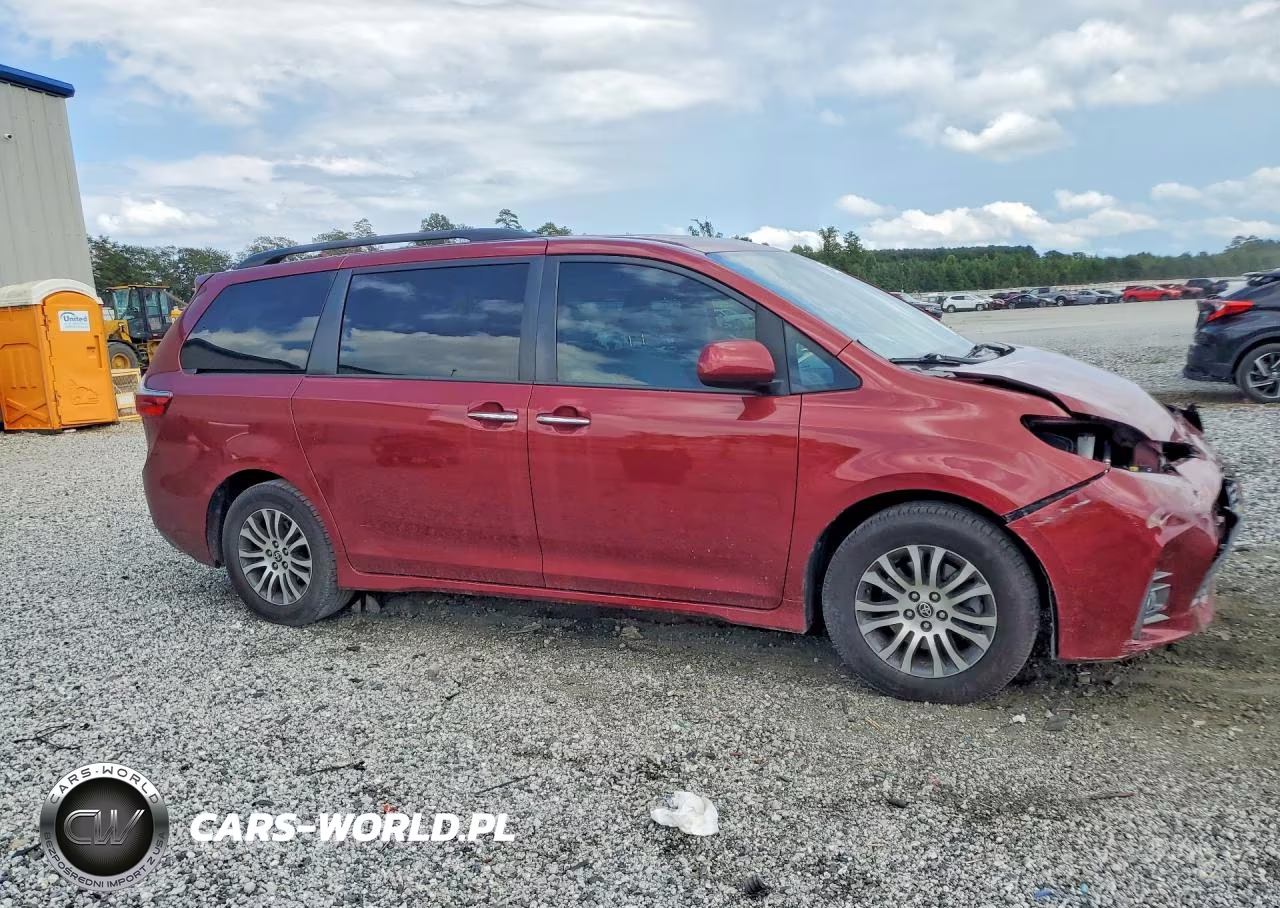 2020 Toyota Sienna Xle 8-Passenger VIN:5TDYZ3DC4LS080466 - 4