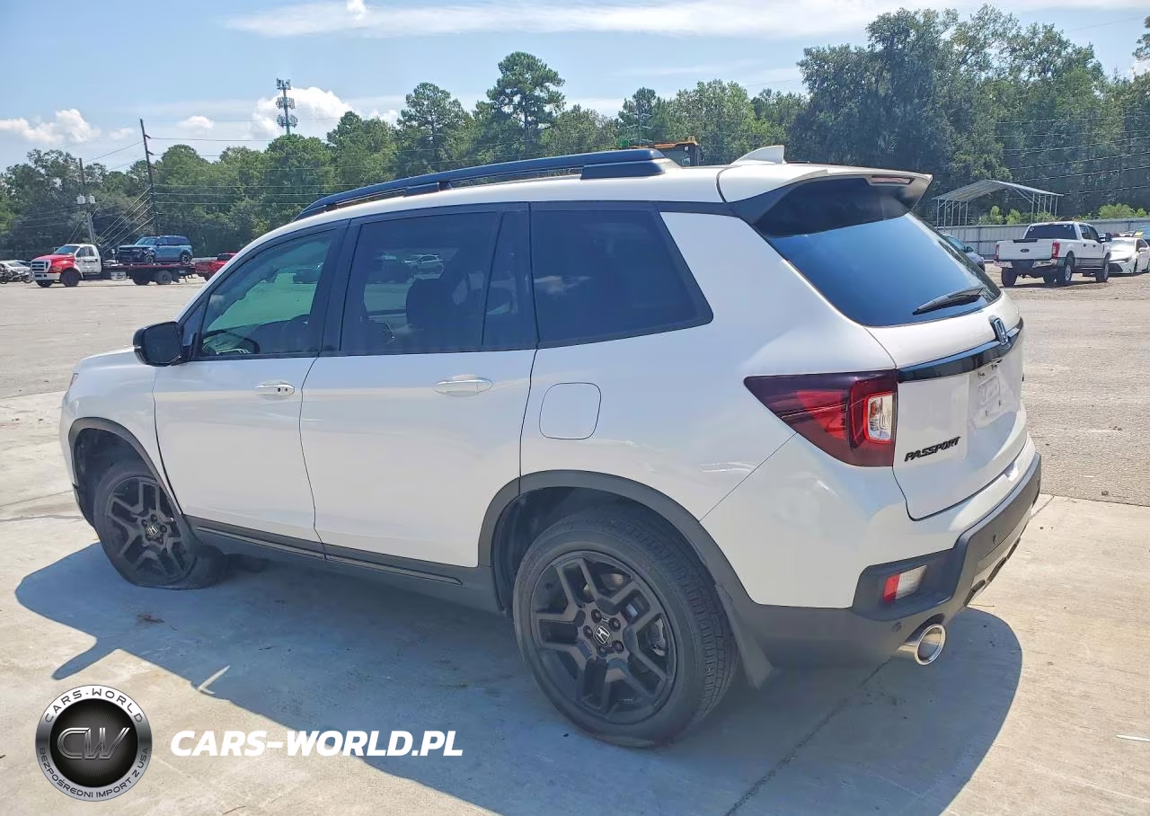 2024 Honda Passport Black Edition VIN:5FNYF8H88RB005701 - 2