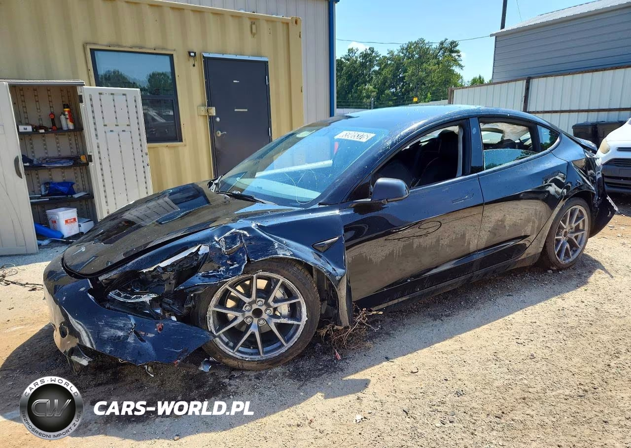 2022 Tesla Model 3 – zdjęcie 1 z 12
