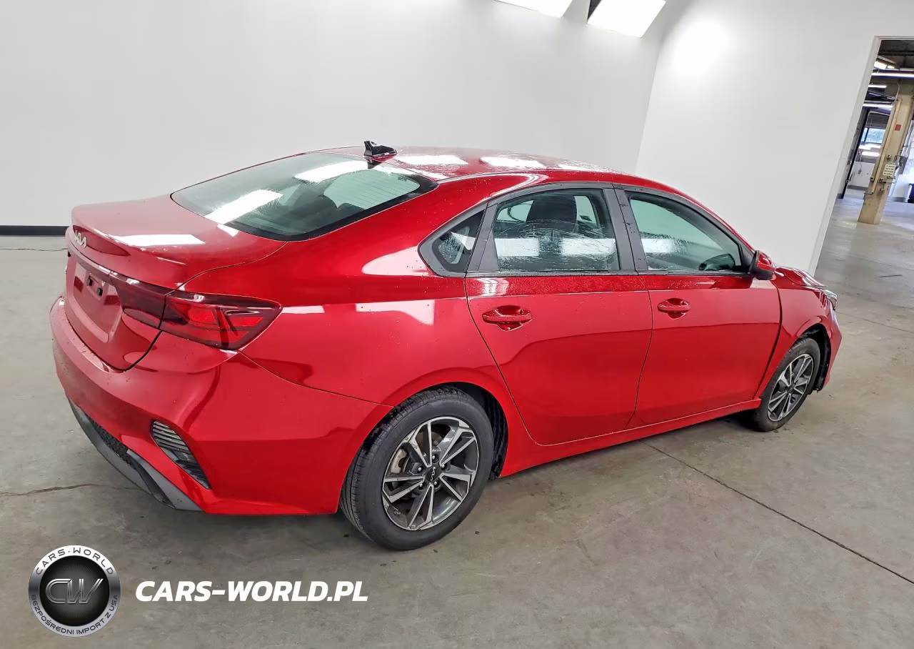 2023 Kia Forte Lxs VIN:3KPF24AD7PE597453 - 3