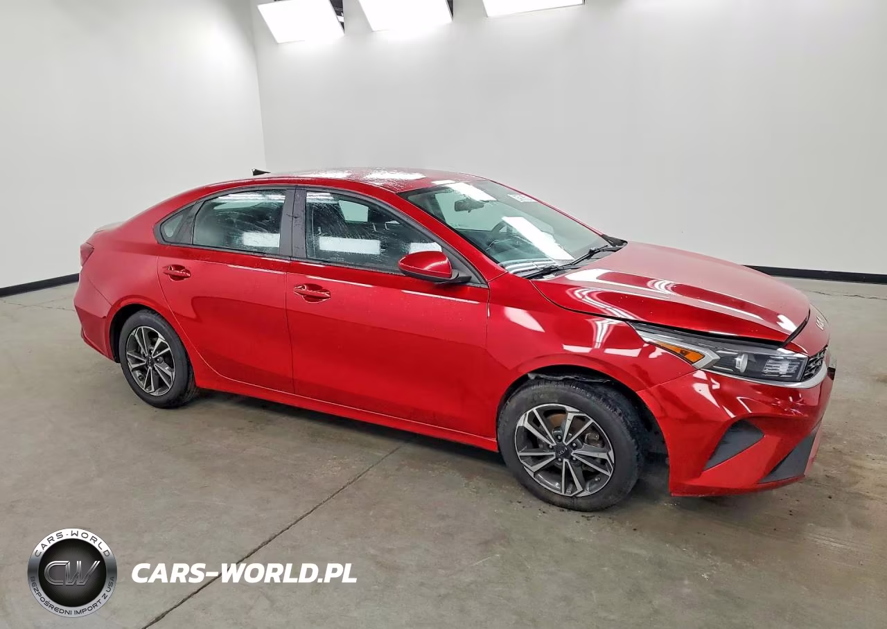 2023 Kia Forte Lxs VIN:3KPF24AD7PE597453 - 4