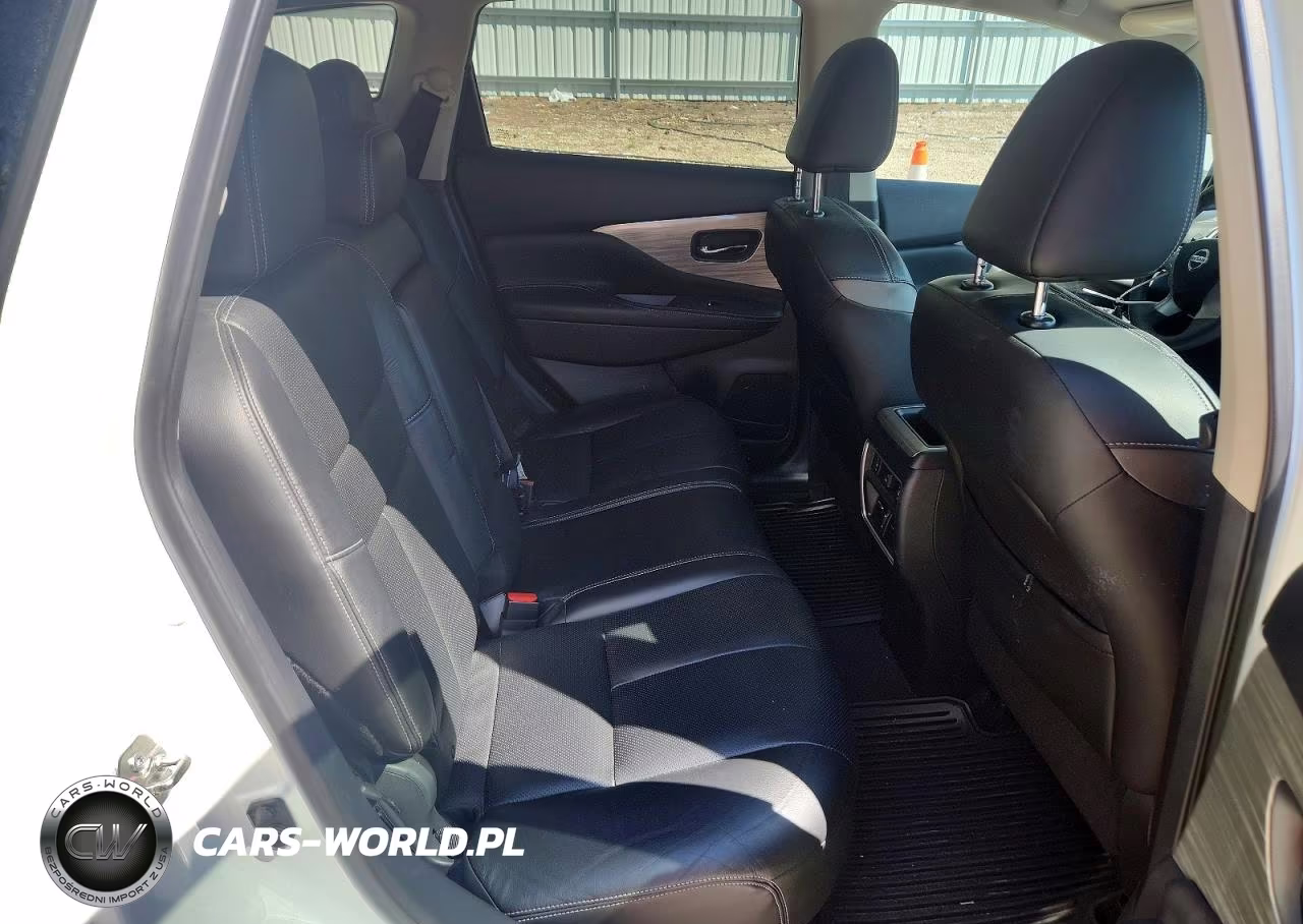 2015 Nissan Murano Platinum VIN:5N1AZ2MG2FN280170 - 10