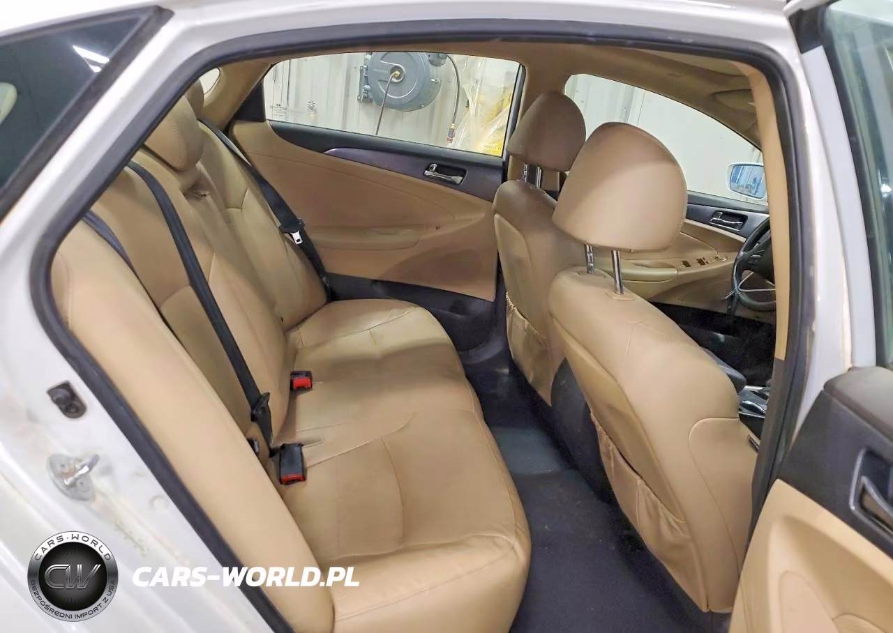 2014 Hyundai Sonata Hybrid VIN:KMHEC4A49EA102514 - 10