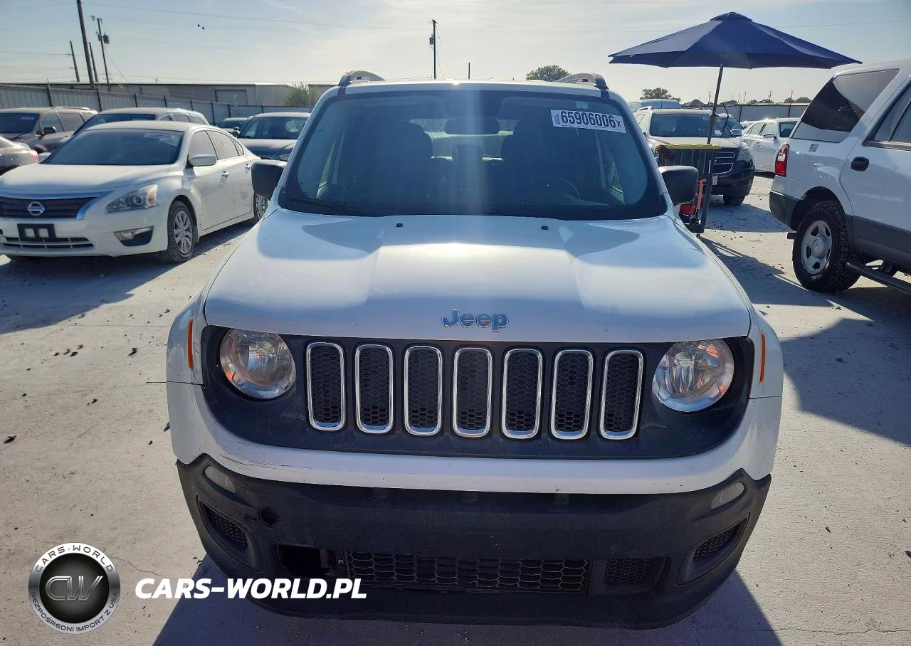 2016 Jeep Renegade Sport VIN:ZACCJAAT8GPD52112 - 5