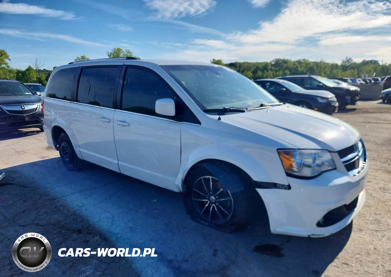 2018 Dodge Grand Caravan Sxt VIN:2C4RDGCG2JR224150 - 4