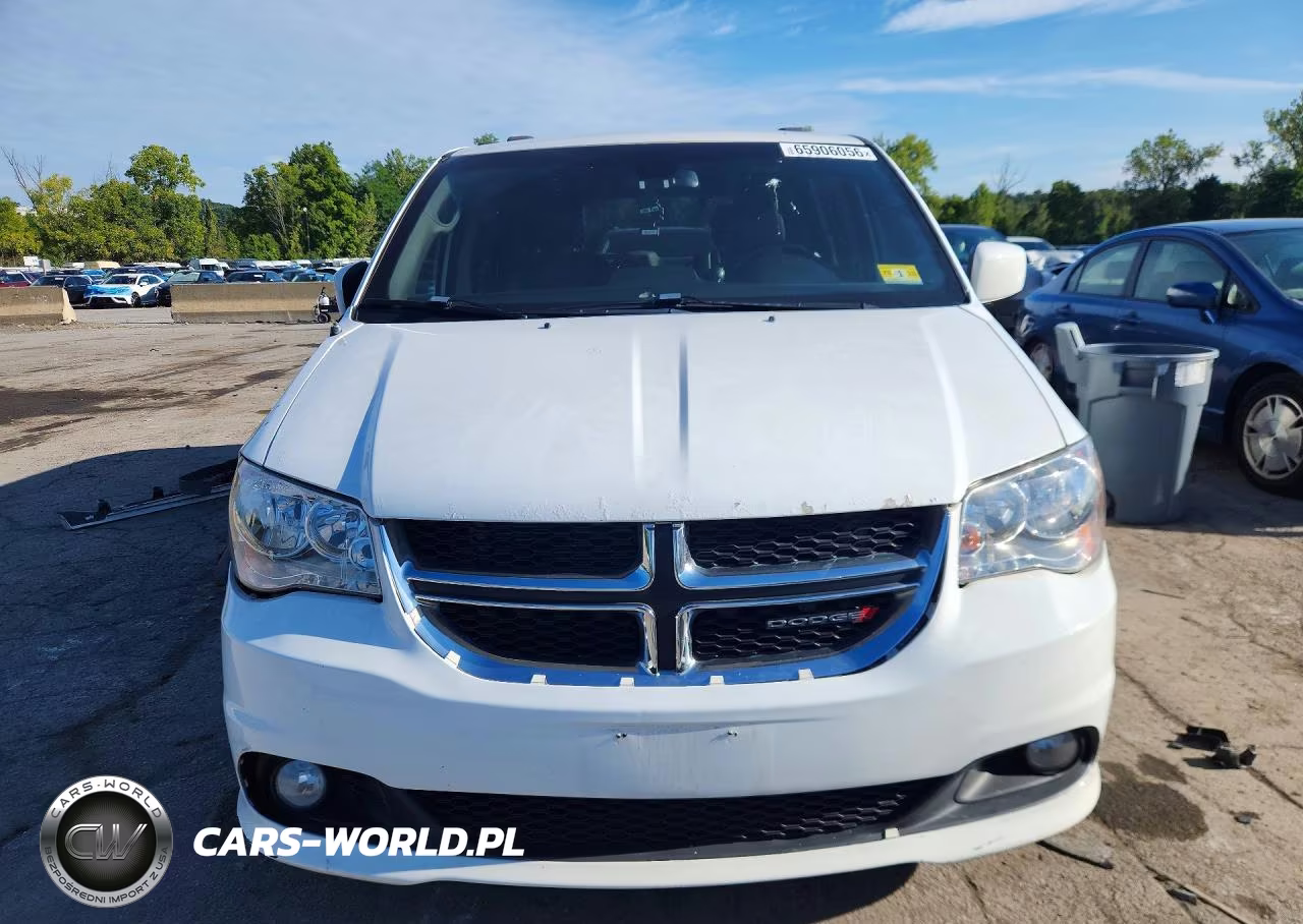 2018 Dodge Grand Caravan Sxt VIN:2C4RDGCG2JR224150 - 5