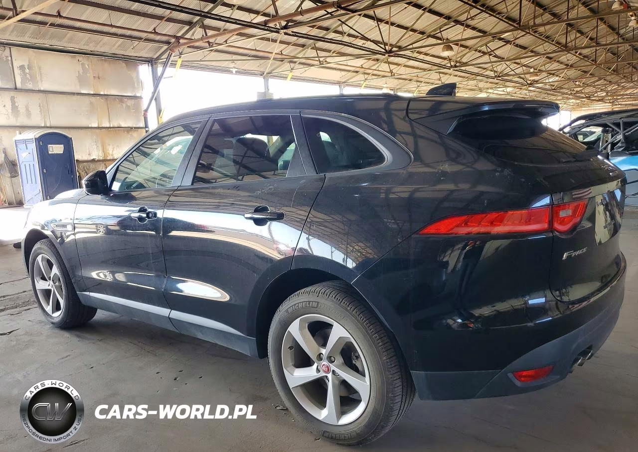 2018 Jaguar F-Pace Premium VIN:SADCJ2FN2JA261199 - 2