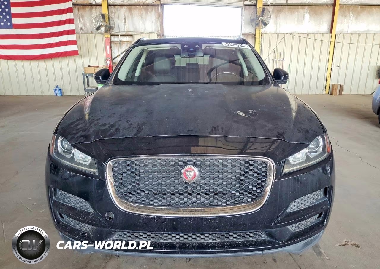 2018 Jaguar F-Pace Premium VIN:SADCJ2FN2JA261199 - 5