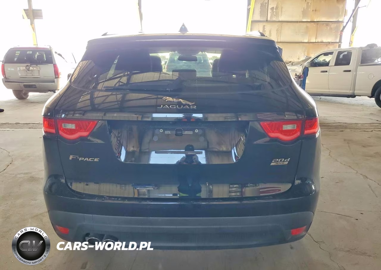 2018 Jaguar F-Pace Premium VIN:SADCJ2FN2JA261199 - 6