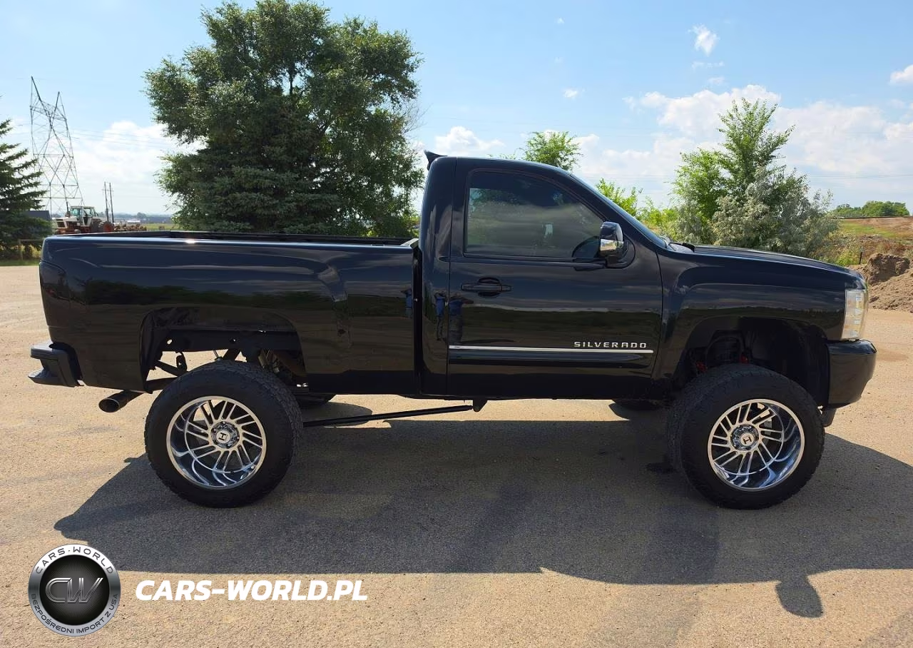 CHEVROLET SILVERADO VIN:1GCEK14007Z568223 - 12
