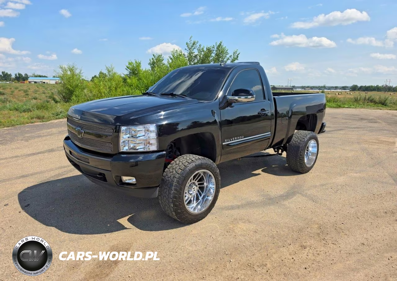CHEVROLET SILVERADO VIN:1GCEK14007Z568223 - 2