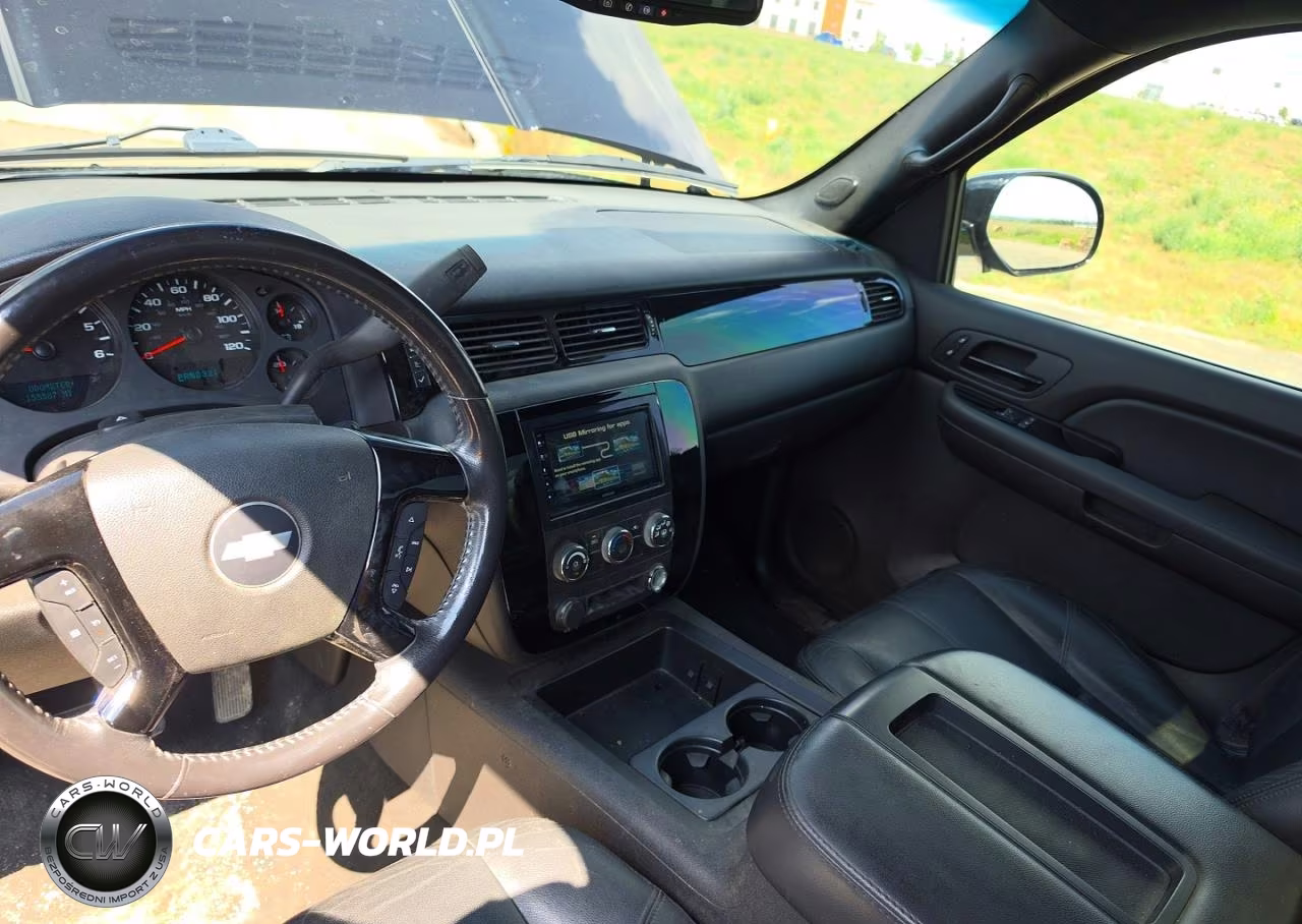 CHEVROLET SILVERADO VIN:1GCEK14007Z568223 - 9
