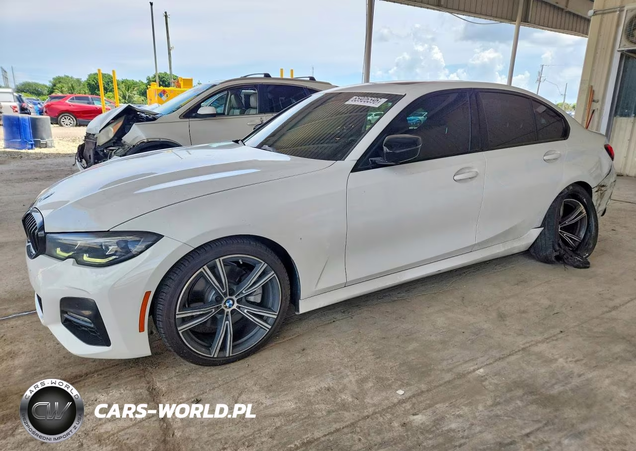 2022 BMW 330I – zdjęcie 1 z 12