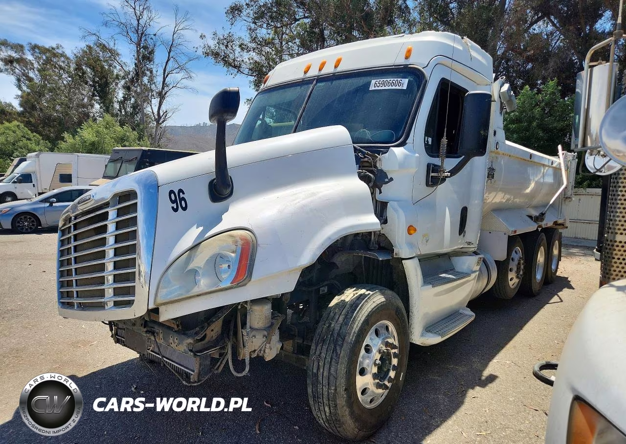 2013 Freightliner Cascadia 125 – zdjęcie 1 z 13