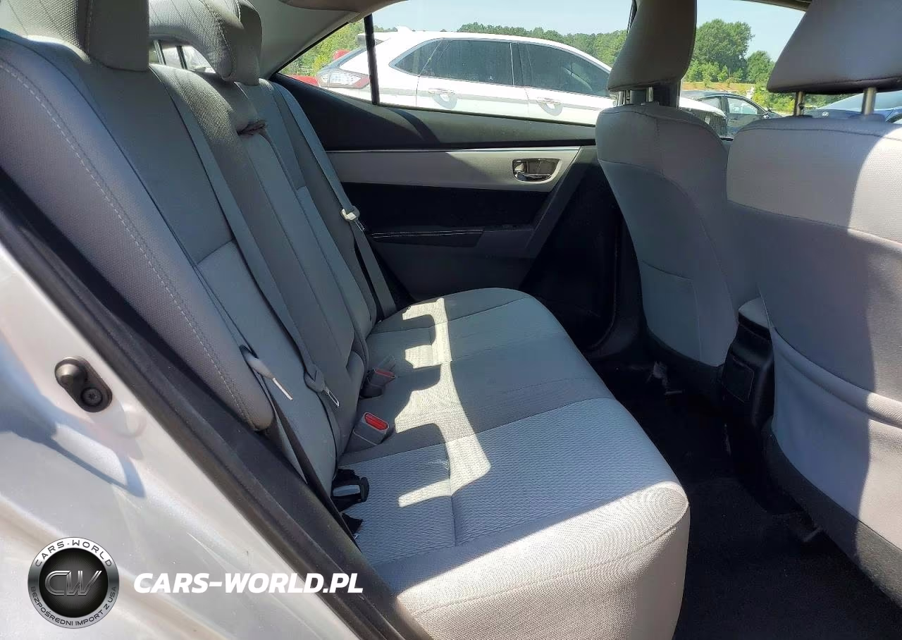 2016 Toyota Corolla Le VIN:2T1BURHE3GC484523 - 10