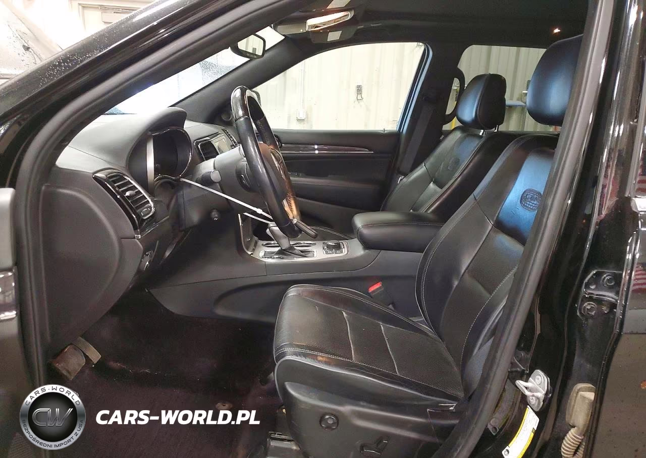 2019 Jeep Grand Cherokee Overland VIN:1C4RJFCT0KC569123 - 7