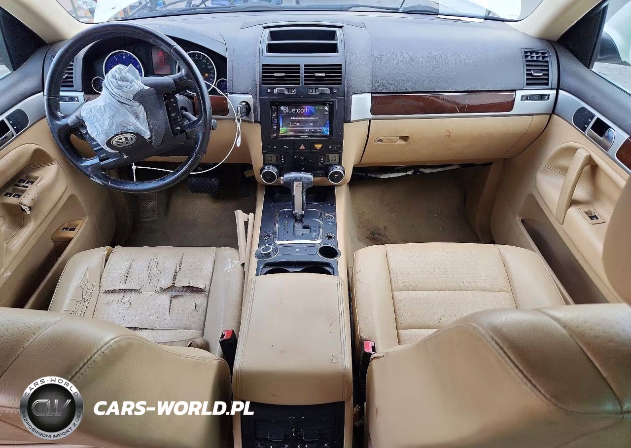 2010 Volkswagen Touareg V6 VIN:WVGBF7A93AD002005 - 8