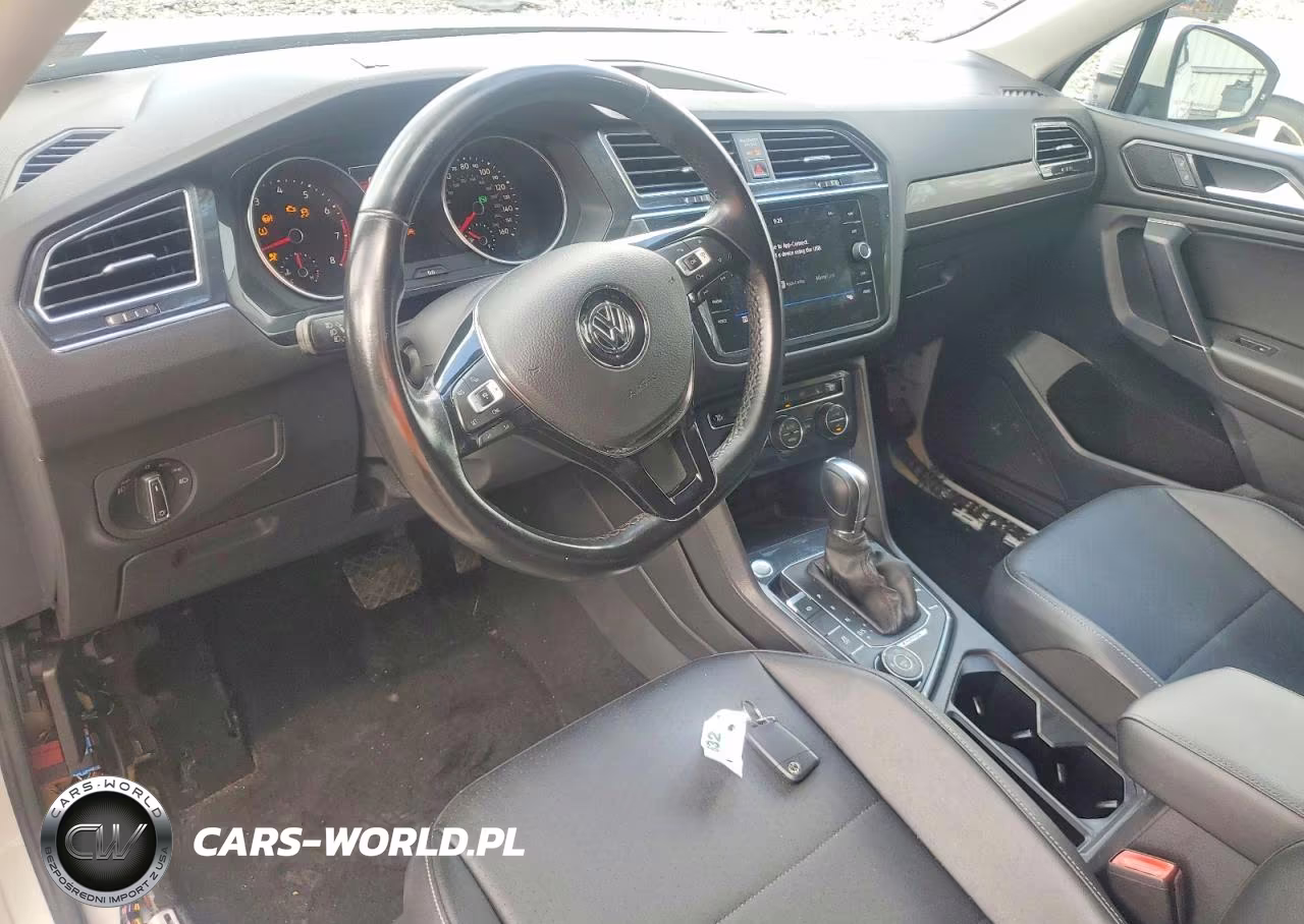 2018 Volkswagen Tiguan Se VIN:3VV2B7AX2JM153695 - 8