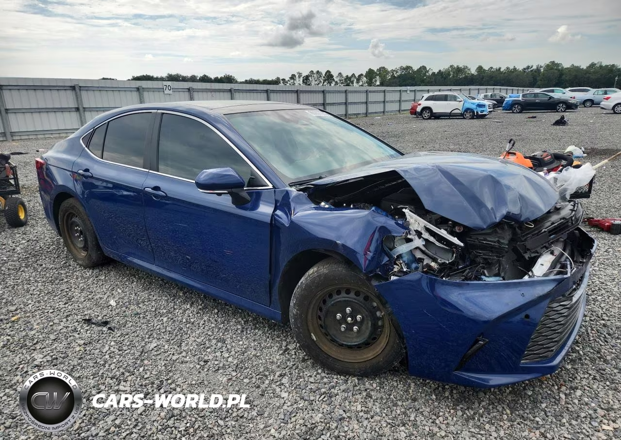 2026 Toyota Camry Xle VIN:4T1DAACK8TU252623 - 4