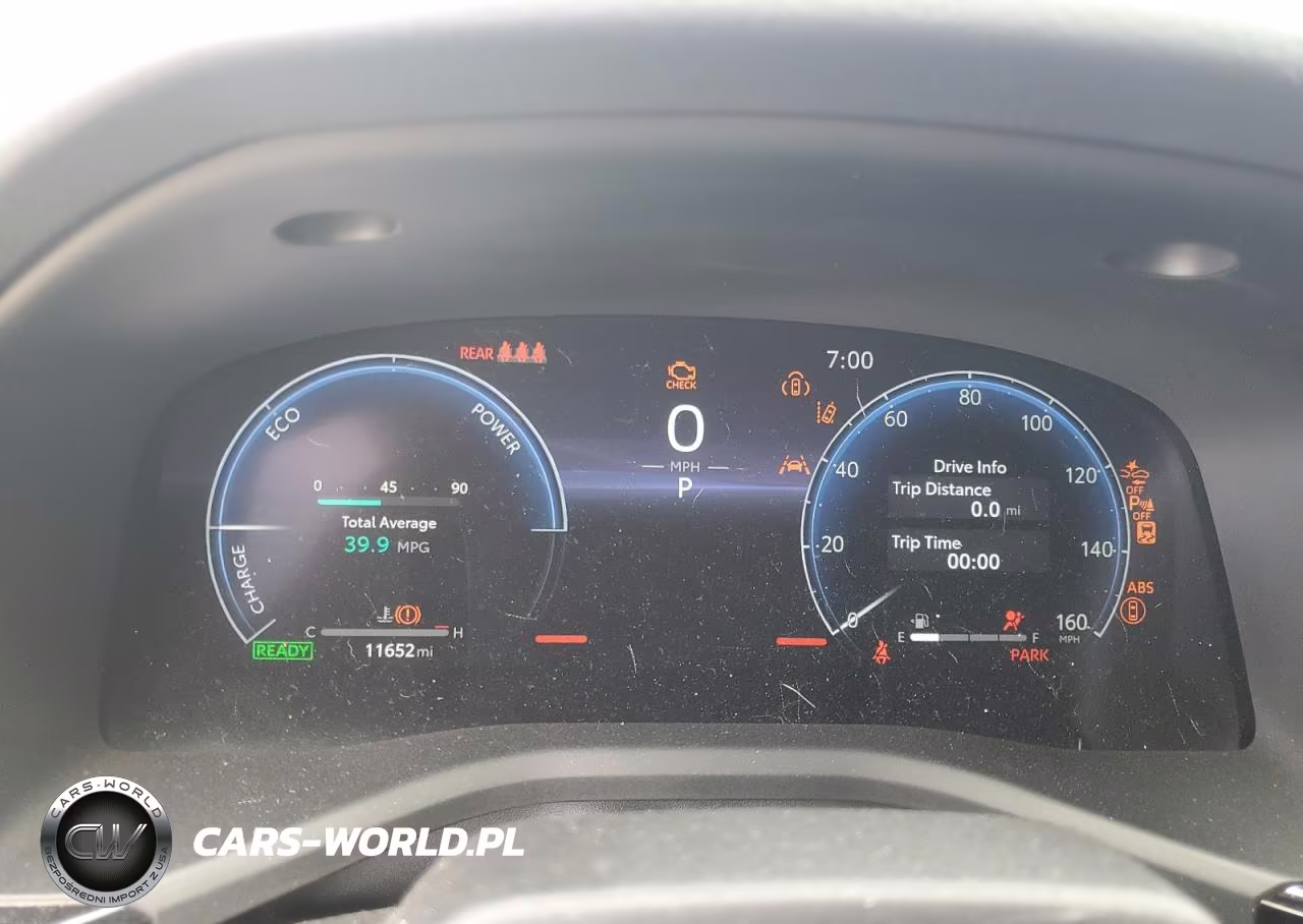 2026 Toyota Camry Xle VIN:4T1DAACK8TU252623 - 9