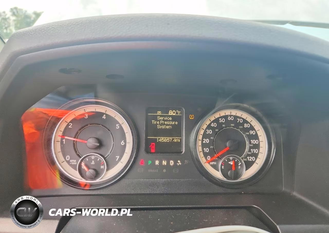 2018 Ram 1500 St VIN:1C6RR7FTXJS233453 - 9