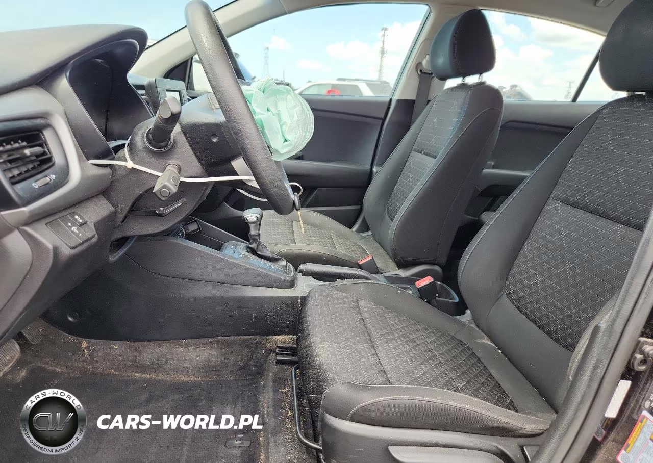 2019 Kia Rio S VIN:3KPA24AB7KE248651 - 7