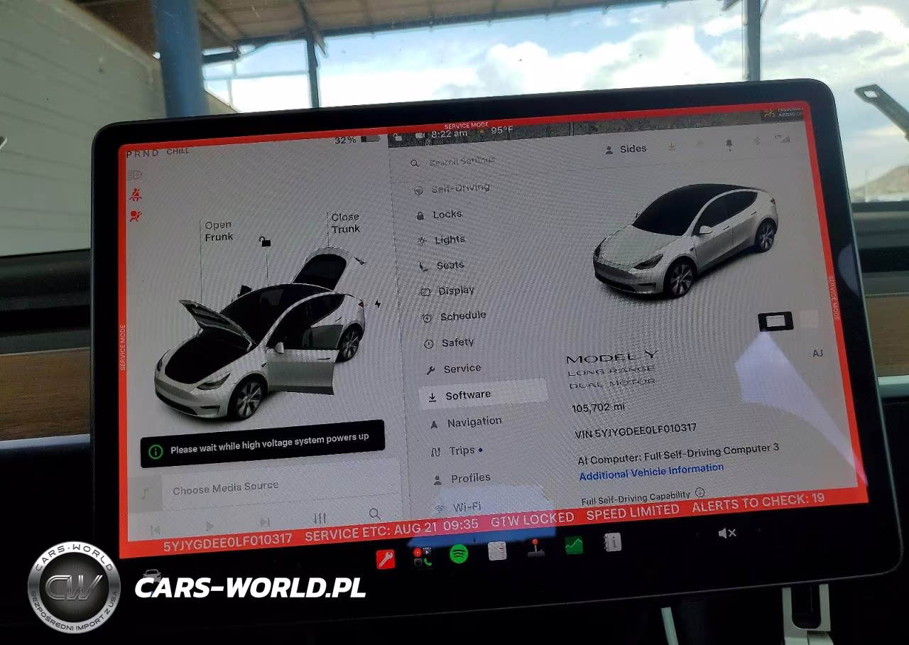 2020 Tesla Model Y VIN:5YJYGDEE0LF010317 - 9