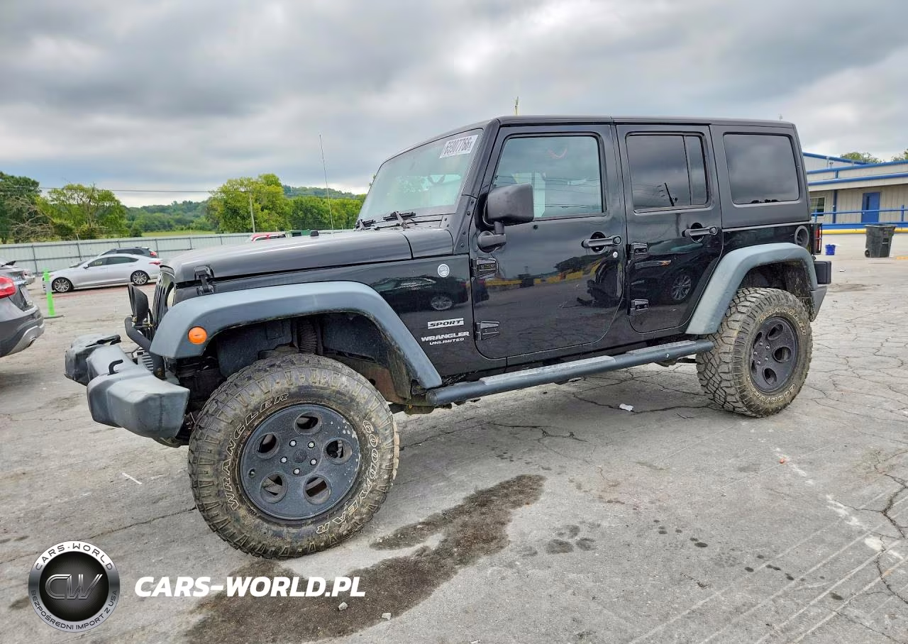 2013 Jeep Wrangler Unlimited Sport – zdjęcie 1 z 12