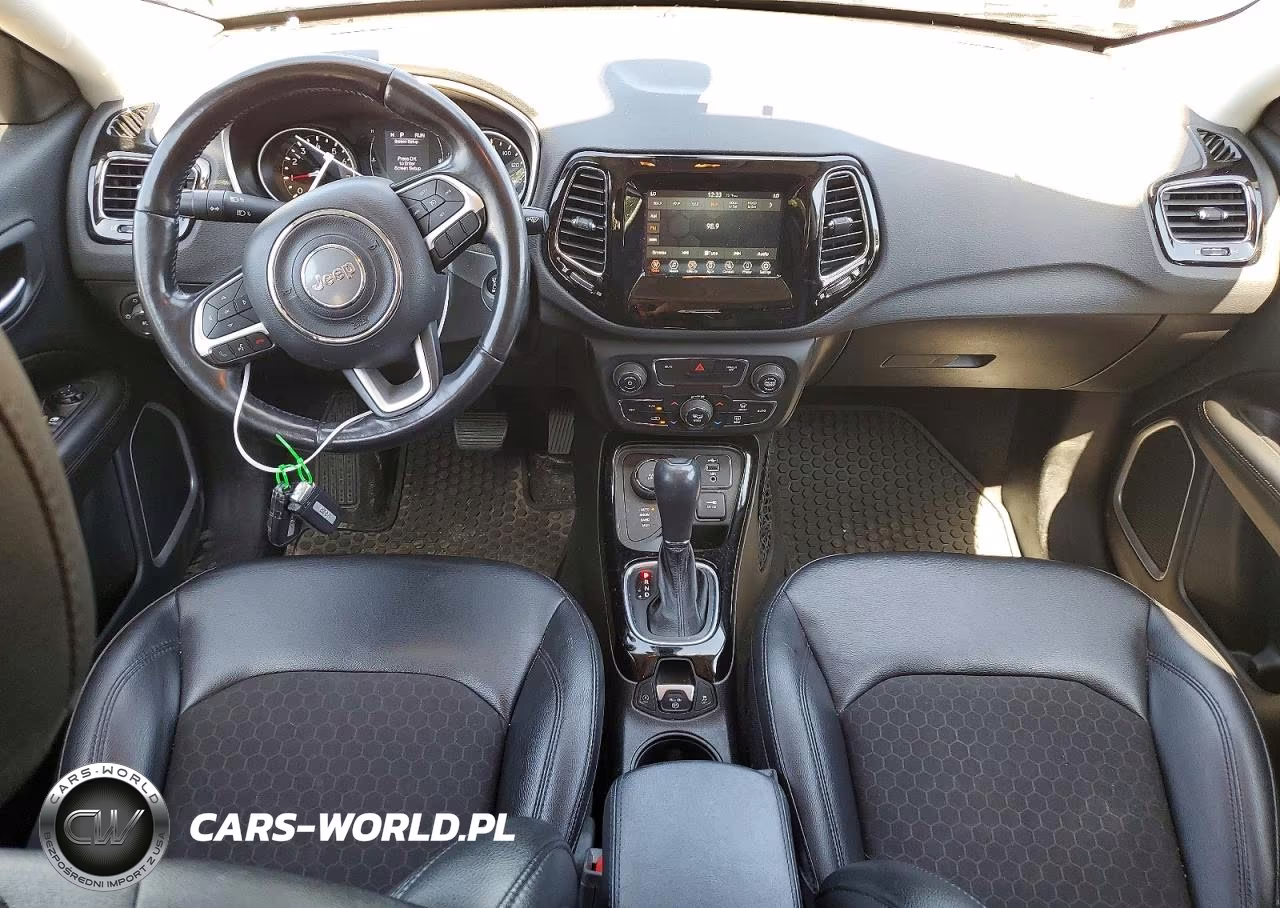 2020 Jeep Compass Latitude VIN:3C4NJDBB5LT209542 - 8
