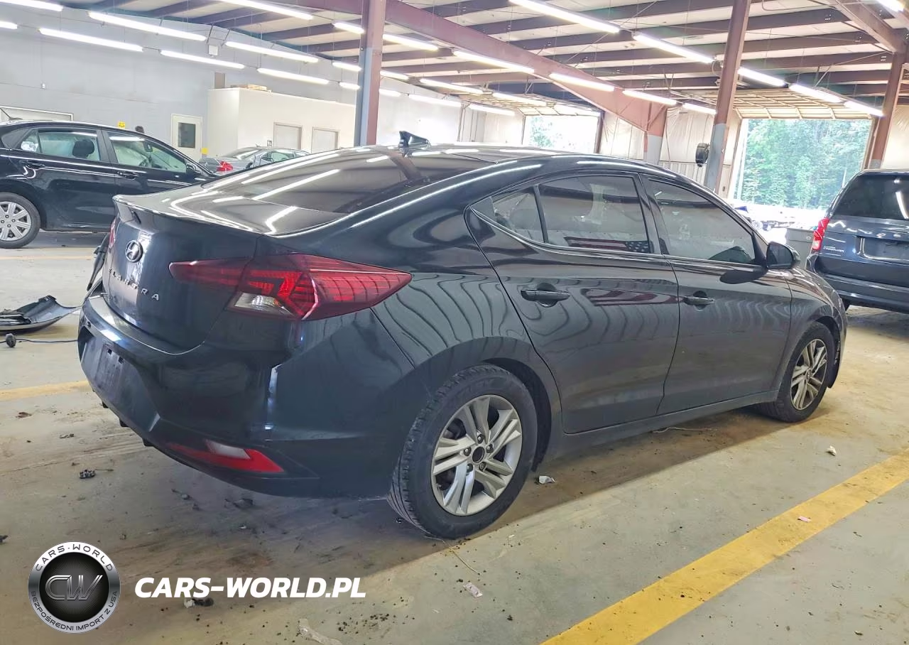 2020 Hyundai Elantra Sel VIN:5NPD84LFXLH568328 - 3