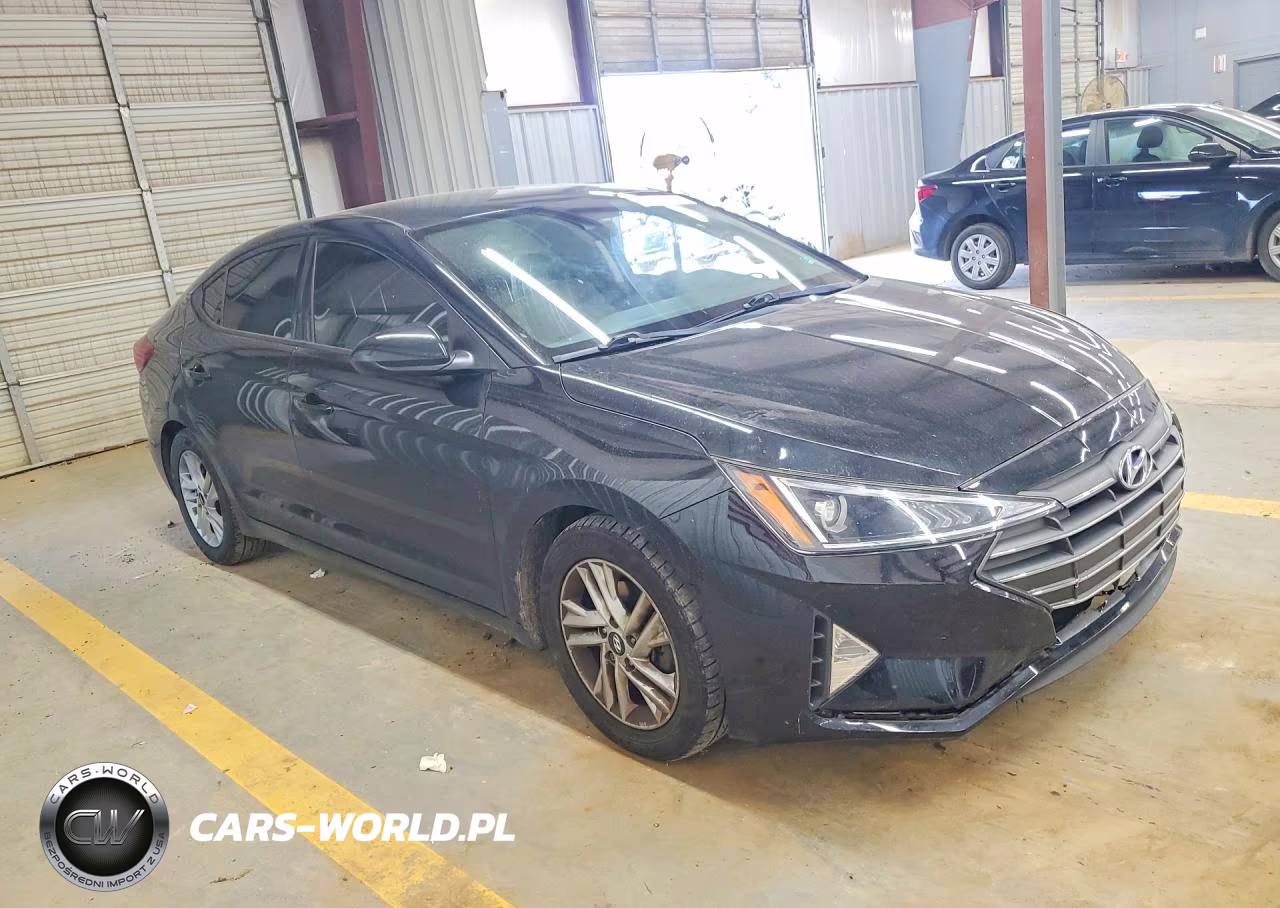 2020 Hyundai Elantra Sel VIN:5NPD84LFXLH568328 - 4
