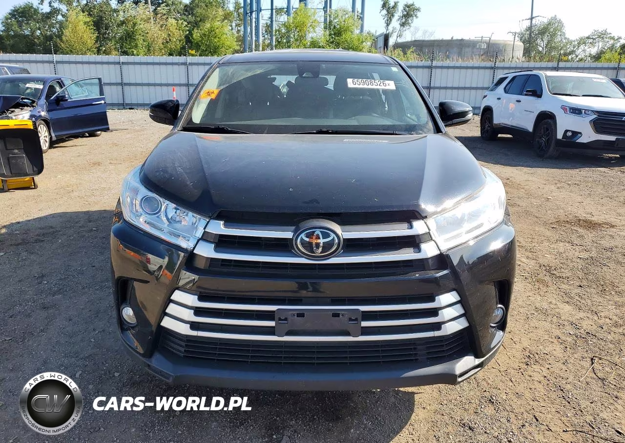 2017 Toyota Highlander Le Plus VIN:5TDBZRFH8HS388720 - 5