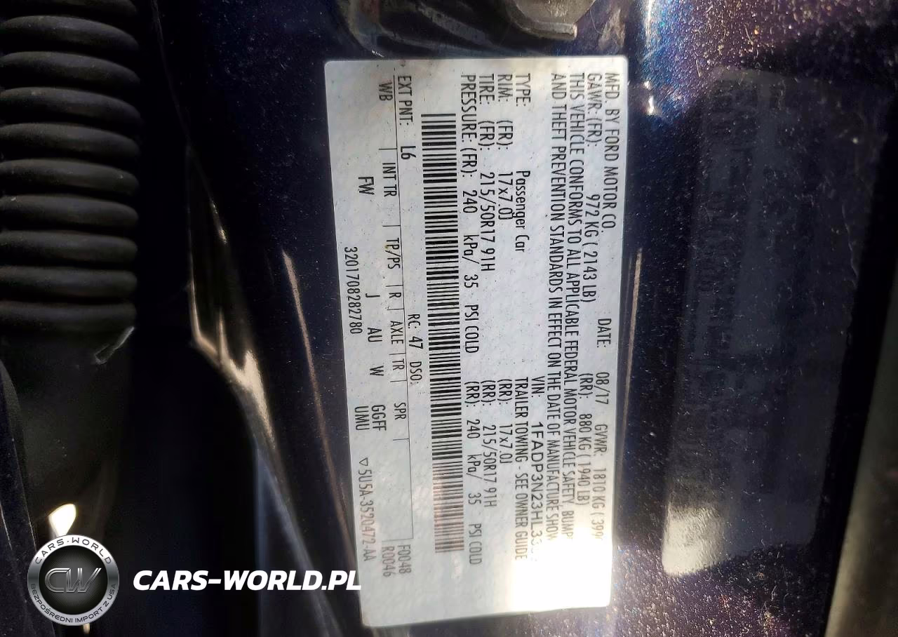 2017 Ford Focus Titanium VIN:1FADP3N23HL333995 - 12