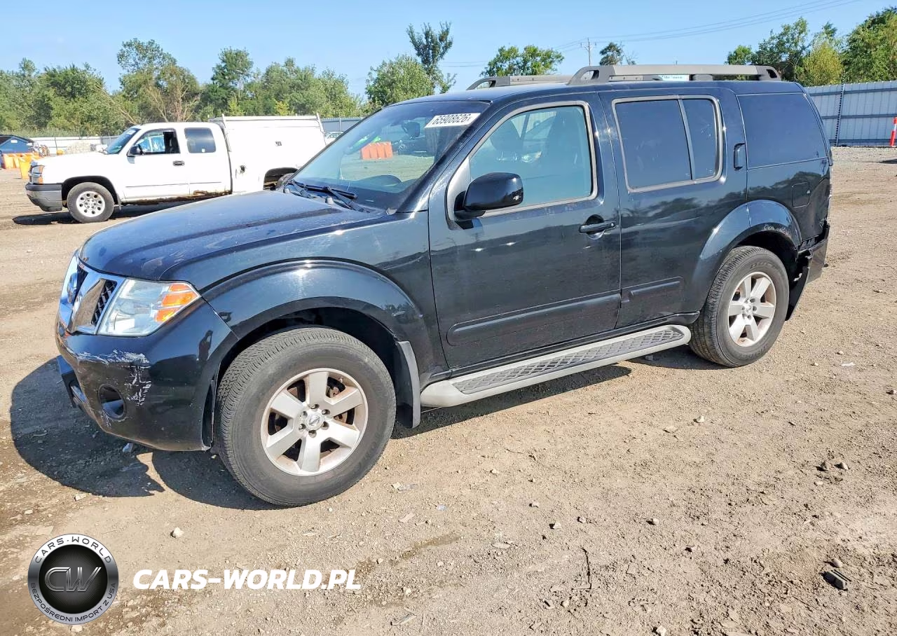 2012 Nissan Pathfinder S