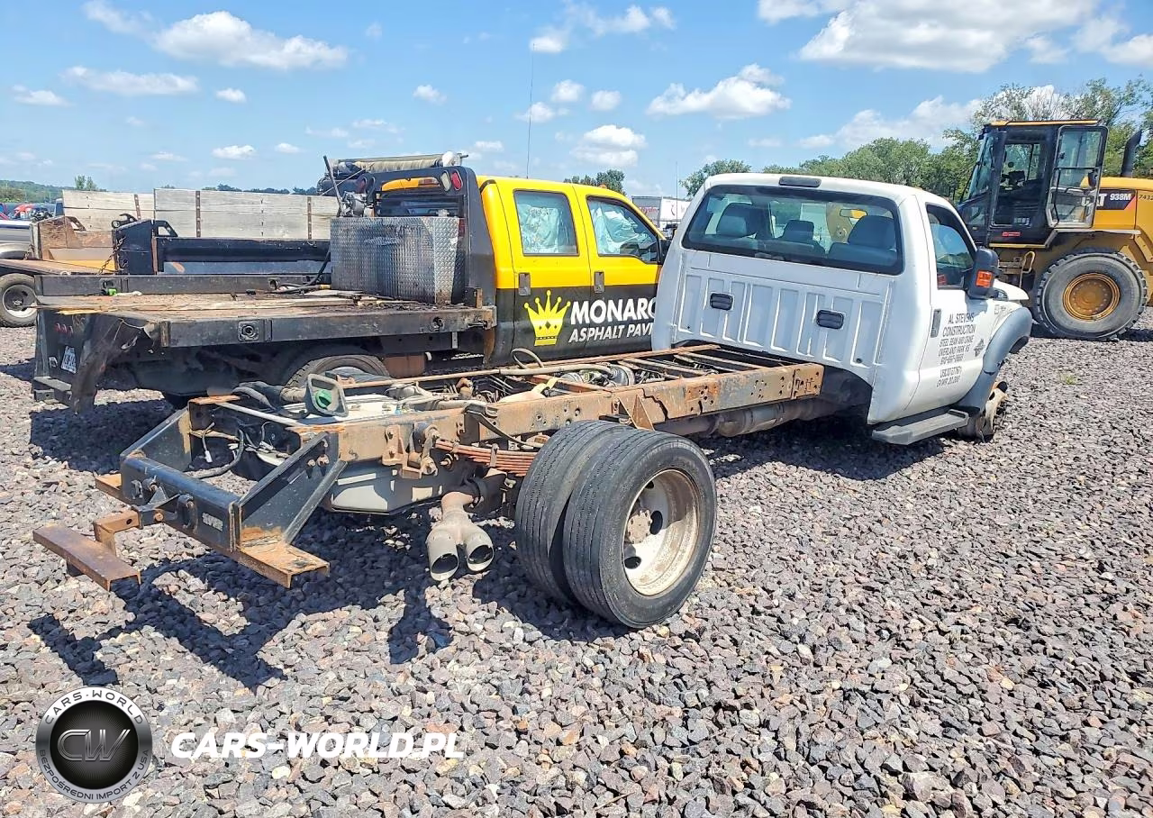 2016 Ford F550 Super Duty VIN:1FDUF5HT4GEA51408 - 3