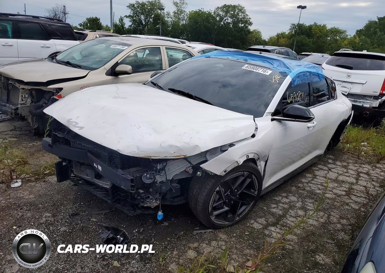 2025 Kia K4 Gt Line VIN:3KPFW4DE5SE162352 - 1