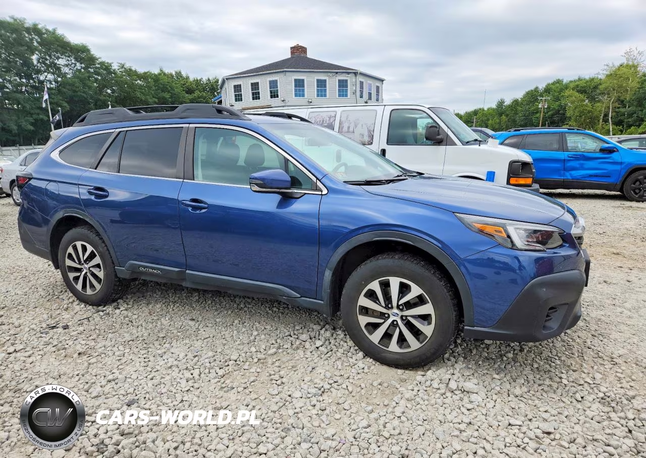 2020 Subaru Outback Premium VIN:4S4BTACC1L3203585 - 4
