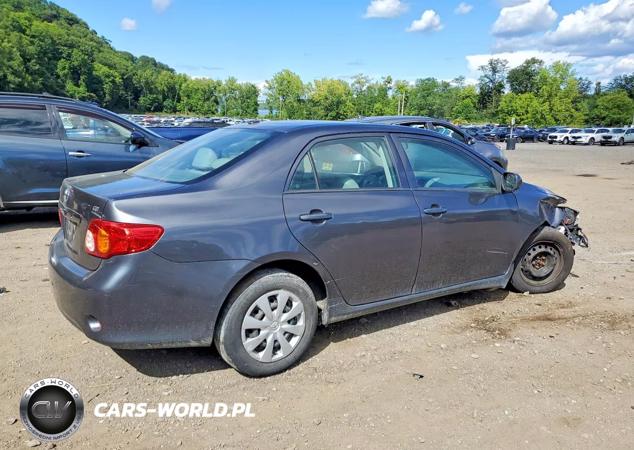 2010 Toyota Corolla Le VIN:2T1BU4EE4AC484075 - 3