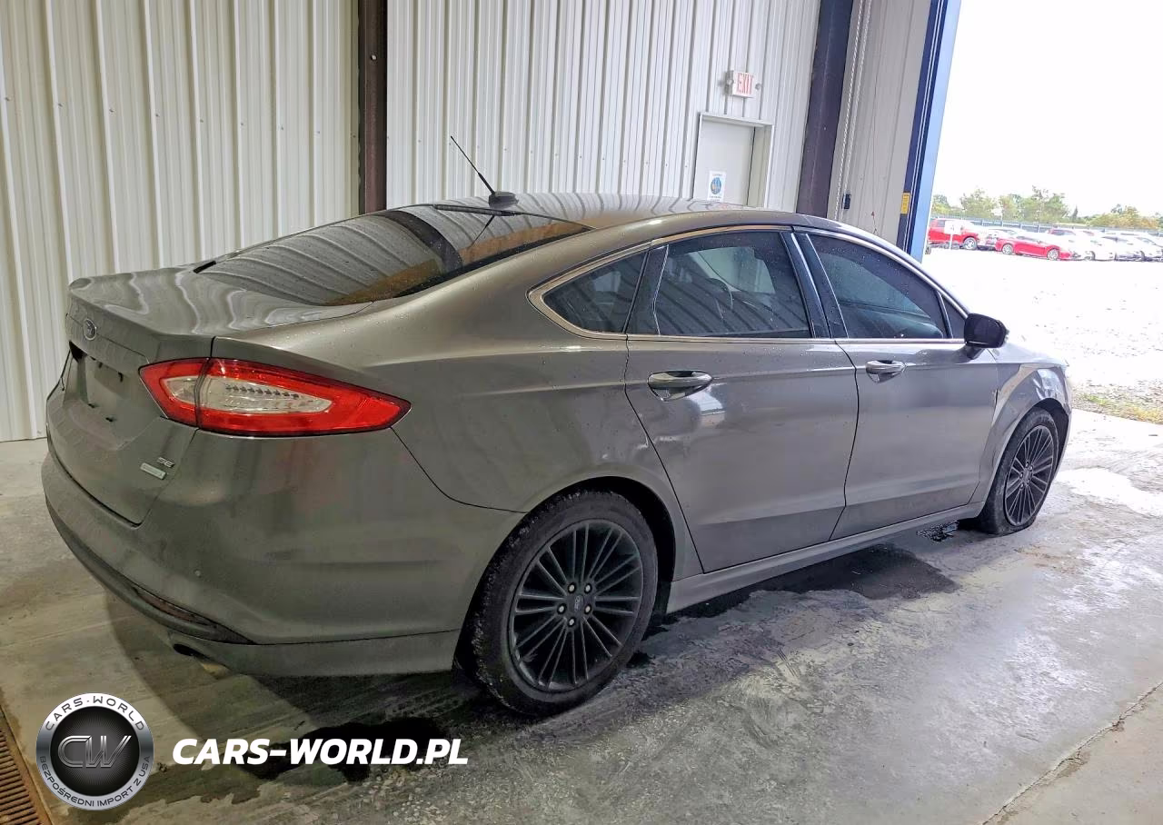 2014 Ford Fusion Se VIN:1FA6P0HD7E5352098 - 3