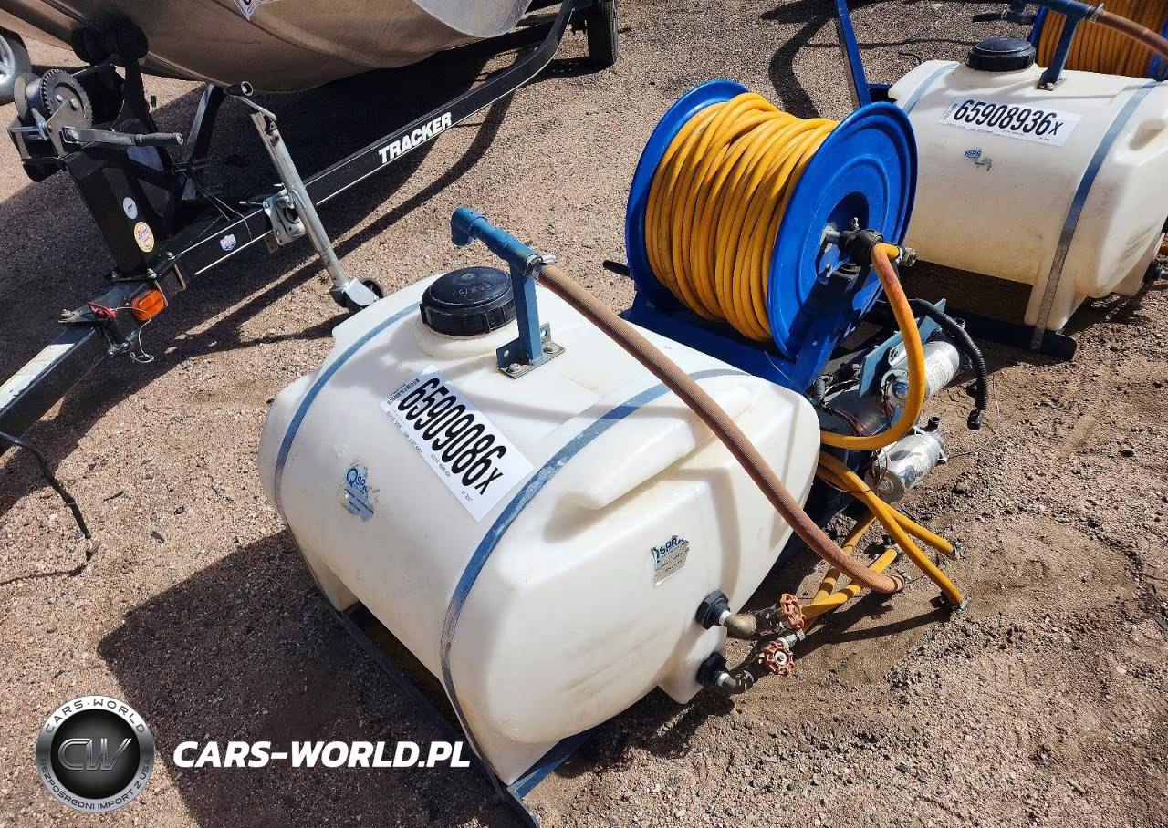 2022 Qspray Turf Sprayer VIN:201703122 - 2