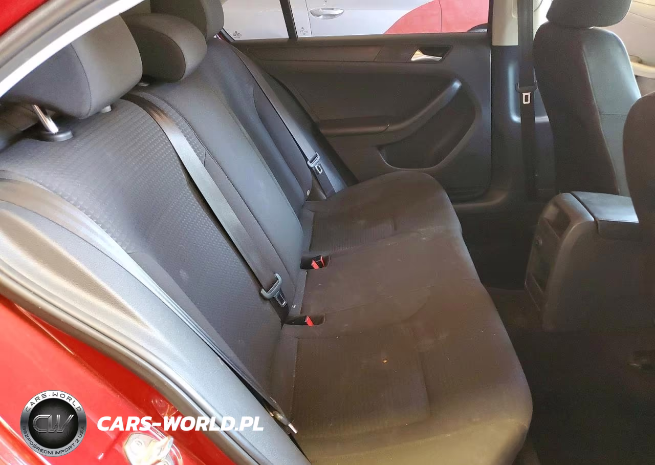 2016 Volkswagen Jetta S VIN:3VW267AJ0GM284158 - 10