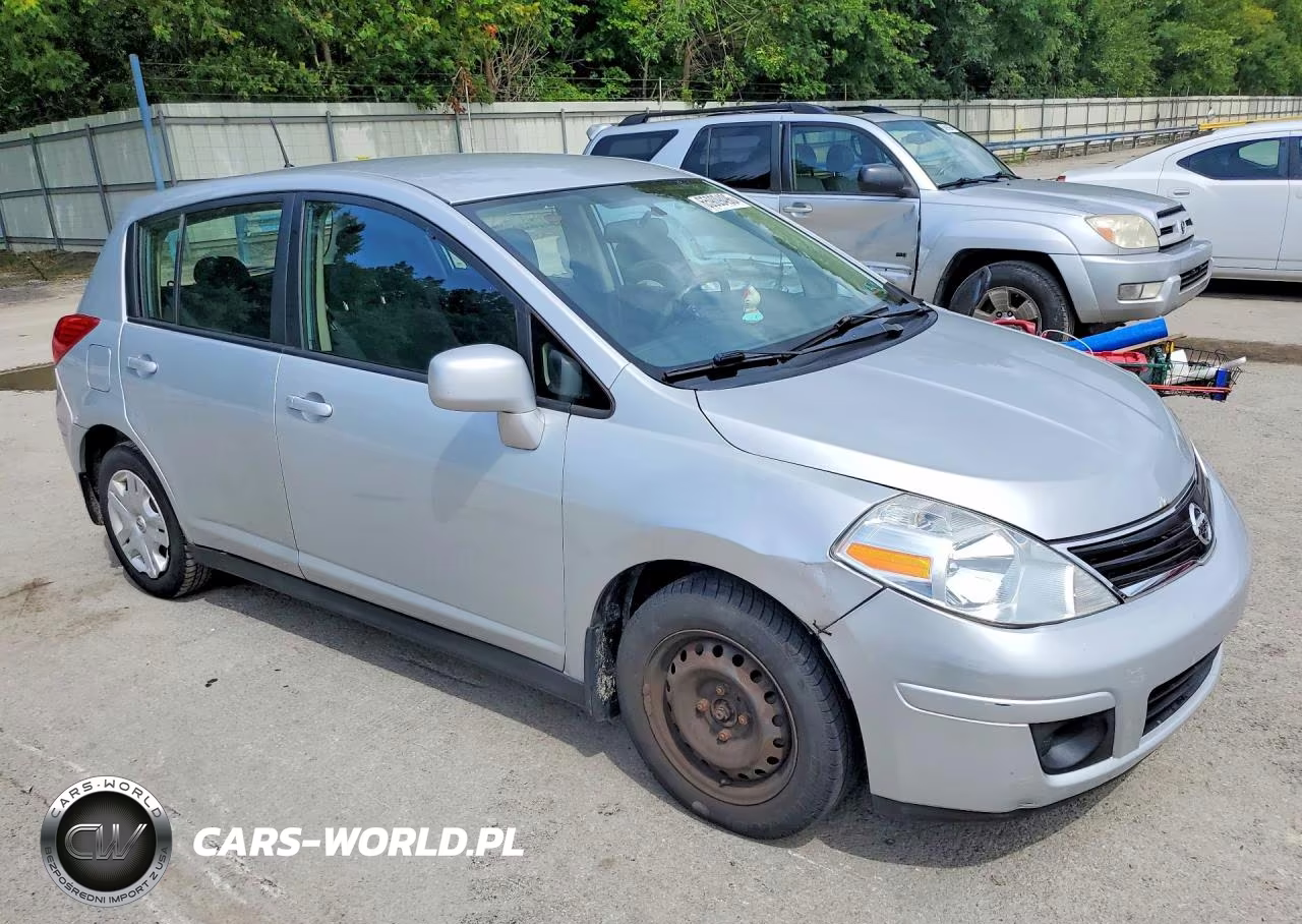 2010 Nissan Versa 1.8 S VIN:3N1BC1CP7AL374319 - 4