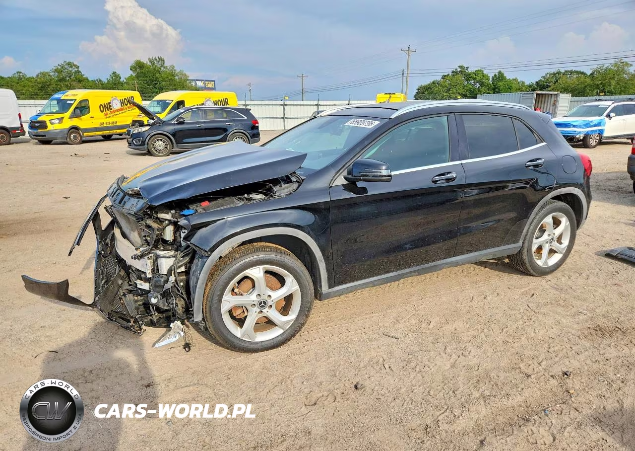 2018 Mercedes-Benz Gla 250 4Matic VIN:WDCTG4GB5JJ388839 - 1
