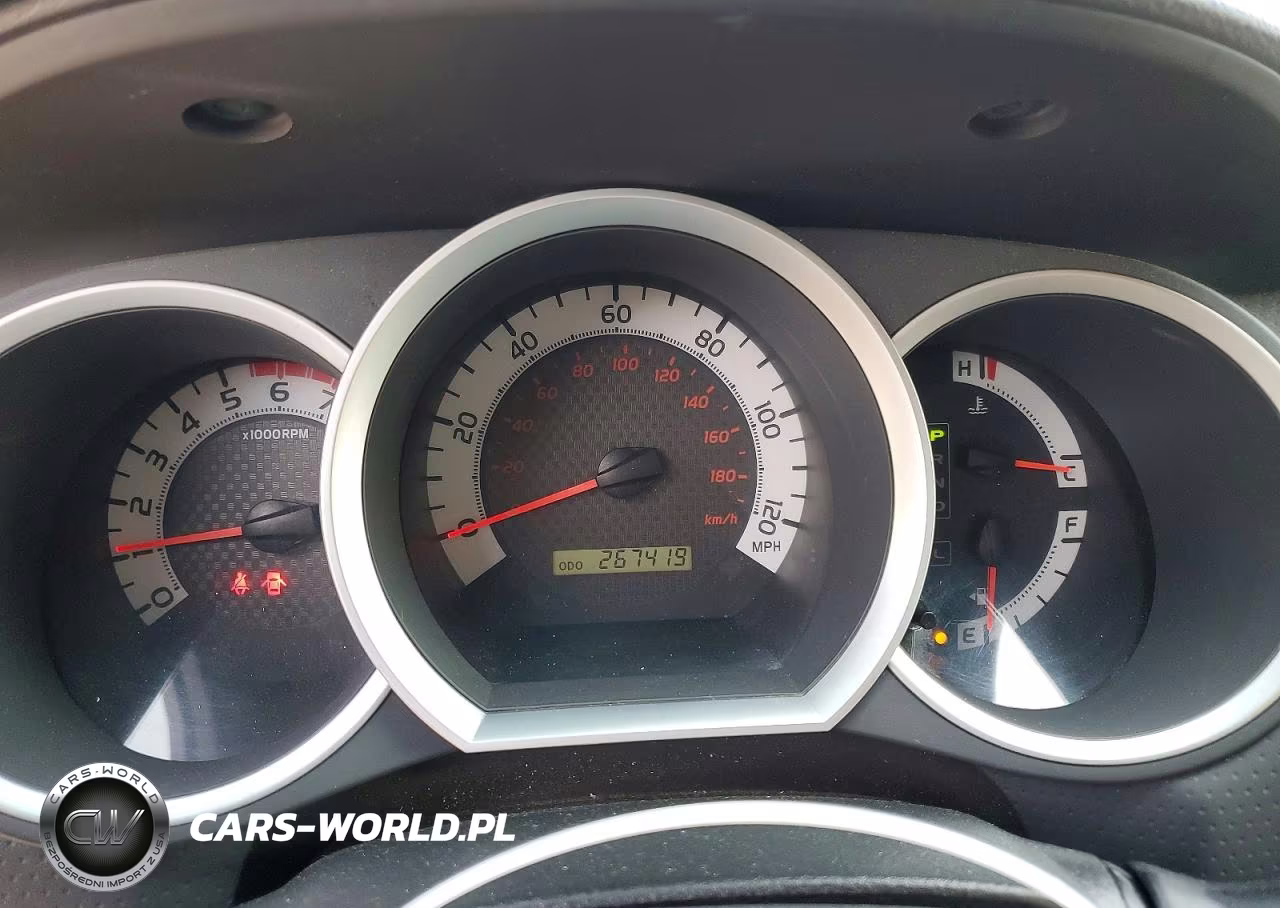 2013 Toyota Tacoma V6 VIN:3TMLU4EN4DM111764 - 9