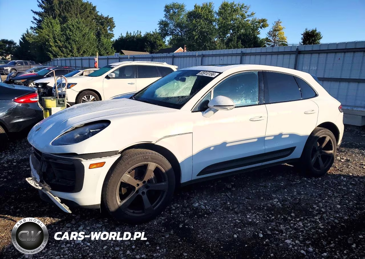 2022 Porsche Macan